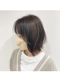 ふんわりボブ×カーキベージュ
