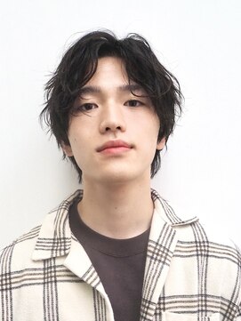 ゼンコー アオヤマ(ZENKO Aoyama) センターパート×波巻きパーマ[表参道/青山/渋谷/原宿］