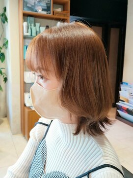 ヘアリゾート粋 ティガ 池袋店(tiga) 外ハネミディアム/アプリコットオレンジ