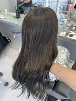 ミニョン(Mi9non) 透明感オリーブカラー