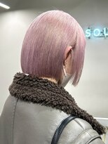 ソル ジングウマエ(SOL JINGUMAE)&nbsp;ミルクティーベージュダブルカラーインナーカラーショートボブ