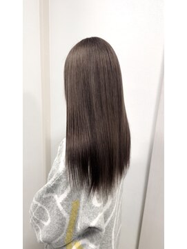 ラッツ(RATS) 1回ブリーチで作るミルクティーグレージュ