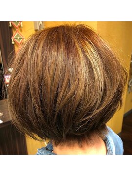 ヘヴン 春日部東店(HEAVEN) ハイライトボブ