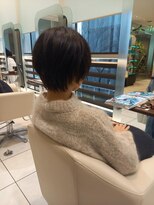 エムコーゾーヘアー(M KOZO hair)&nbsp;【YAMATO】東京/丸の内/大人ショート/大人ボブ/耳かけ