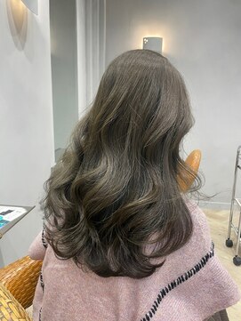 ティエラ 原宿 表参道(Tierra) 【Tierra桑原圭太】赤み消し赤み除去オリーブグレージュ