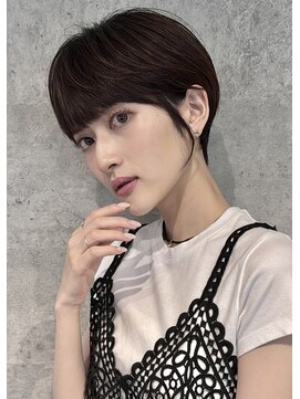 アンダーバーホワイト(_WHITE) ミニくびれショート