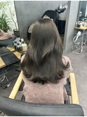 透明感グレージュカラー
