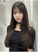 ミディアムレイヤーロングレイヤーカット顔周りオリーブベージュ