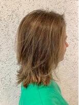 DAMANI 表参道 髪質改善/ヘッドスパ/ハイライト/白髪染め/白髪ぼかし/縮毛矯正&nbsp;似合わせカット/ミディアムレイヤーカット[表参道駅]