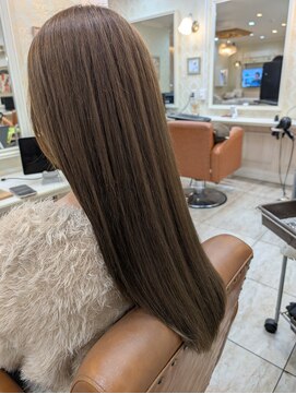 ティンク(Tink) ハイトーンベージュ