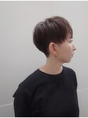 30代40代50代おすすめ　刈り上げマッシュショート