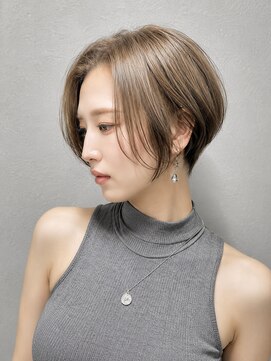 エストアール フクオカ 福岡博多店(est-r. Fukuoka) 博多/ショート/くびれショート/ベージュ/アディクシーカラー