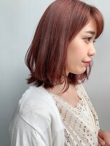 【山田】外ハネくびれくすみピンクミディ