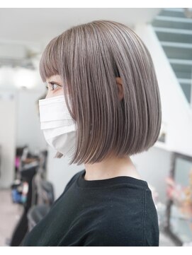 シェリ ヘアデザイン(CHERIE hair design) straight bob × white grayge.