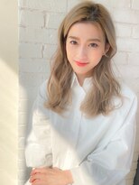 ロビー(LOBBY)&nbsp;『LOBBY』三浦　透明感ミルクティーベージュ