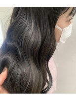バズ(BUZZ) 赤み消しアッシュグレー