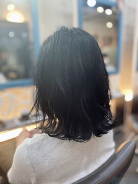 ロンド(Le rond) ブルーブラック×外ハネロブ