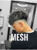 シルバーメッシュ×スキンフェード