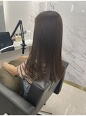 ミディアムヘア斜めバンググレージュカラーシルキーベージュ