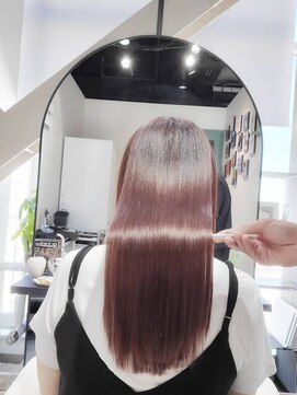 アパートメント オブ ソロン(The Apartment of Solon) 【艶髪】/髪質改善/グレージュカラー/フェミニンロング/縮毛矯正