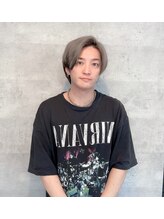 アンダーバーホワイト 高槻店(_WHITE) Yusuke Kondo