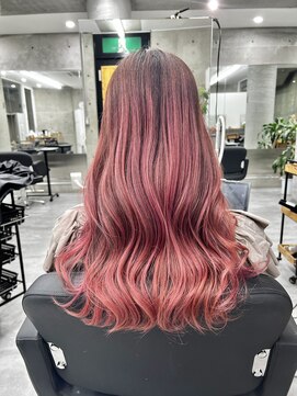 ウェーリング(Welring) ピンク系バレイヤージュ