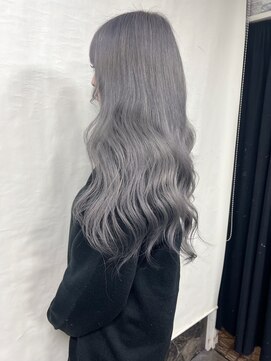 テイス 新宿(TACE) シルバーカラー[ネビージュ/黒髪/小顔/新宿]