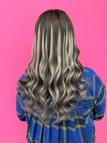 ロサ ファイブヘアー(Rosa..5Hair)&nbsp;王道ギャルならこれ！エクステハイライトstyle！