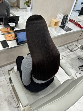 キング(K!ng) 縮毛矯正髪質改善ハイライトレイヤーカット枚方美容室エクステ