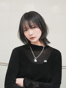 アンドリルム 梅田(&Lillme) シンプルレイヤーで飽きのこない仕上がり