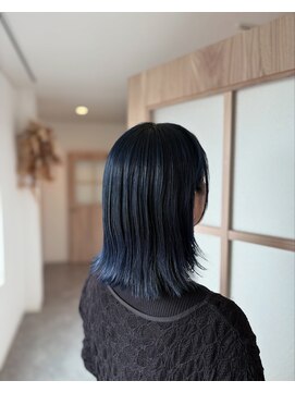 ハツ(HATSU) 美髪ブルーブラック