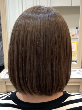 アルターリール(aL ter Rire) ホワイトグレージュ/ミニウルフ/チェリーブラウン[鎌取]