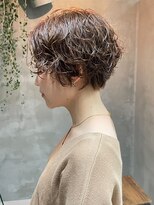 テトヘアー(teto hair)&nbsp;パーマ ショートヘアセンターパート前髪長め