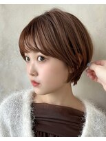 アフロート ルヴア(AFLOAT RUVUA)&nbsp;【岩田莉奈】一人一人のオーダーメイドカットで骨格矯正　 新宿