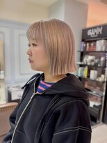 バム 名古屋栄店(BAMM)&nbsp;ホワイトベージュの切りっぱなしボブ【坂根】