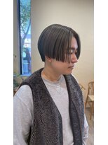 シフト(SHEEFT)&nbsp;前髪が自然に馴染むメンズショートの上品で爽やかな質感