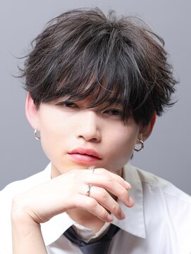 リップス 原宿(LIPPS) シースルーフェザー