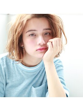 ヴィジョン(VISION) 愛されミディアムパーマ