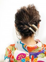 ネオリーブ クーロ(Neolive curro) 卒業式ふわふわアレンジ♪