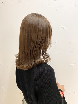 ヴェイン 渋谷(vain) 20代30代　外ハネミディアム