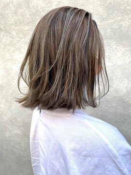 ニア 清澄白河(nir) 〈清澄白河 半個室〉切りっぱなしボブ/ハイライトベージュ