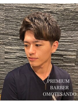 プレミアムバーバー 表参道店(PREMIUM BARBER produce by HIRO GINZA) アップバング×ツーブロック
