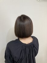 ヘアープロデュース ラピセット 松山(Lapset) 20代30代大人可愛いぱっつんストレート大人ボブハイライト