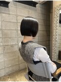 ぱつっとボブ