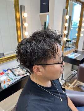 コワファースト させぼ五番街店(COIFF1RST) ツイスパ×アップバング☆