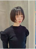 丸みショートボブ×顔周りレイヤー