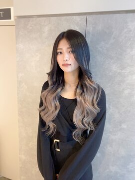 ガルボヘアー 名古屋栄店(garbo hair) 立体感UP◎自然に馴染むロング