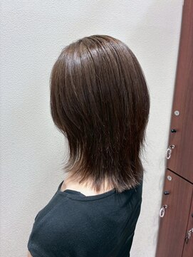 アクセ ベージュカラーマニッシュ透明感小顔ショートウルフ20代30代