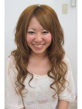 美容室イーナ(e na) ゆるふわロング★水無月ガール