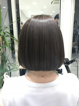 クアトログランシュ ひたちなか店(QUATRO×GranCieux) ☆前下がりボブ☆